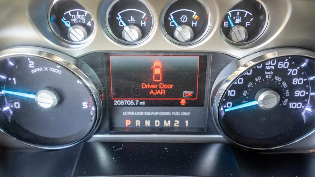Ford F-450 SD XL Crew Cab DRW 4WD 2014