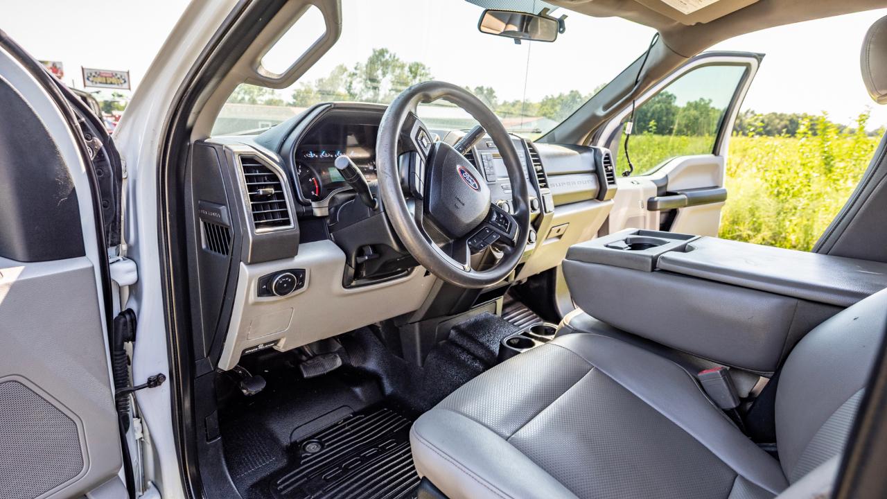 Ford F-550 Crew Cab DRW 4WD 2019