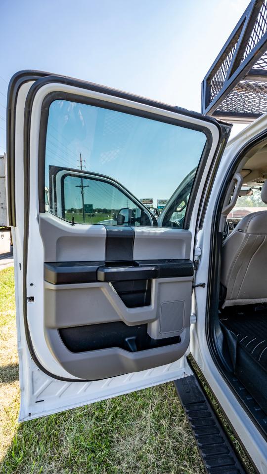 Ford F-550 Crew Cab DRW 4WD 2019