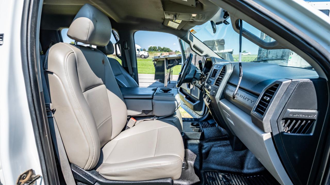 Ford F-550 Crew Cab DRW 4WD 2019