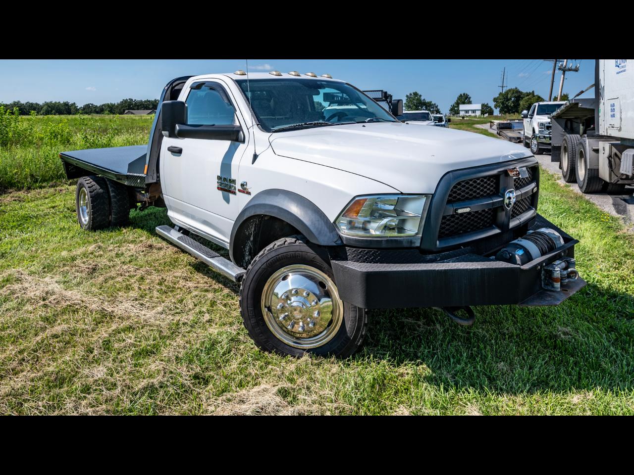 RAM 5500 Regular Cab 4WD DRW 2015