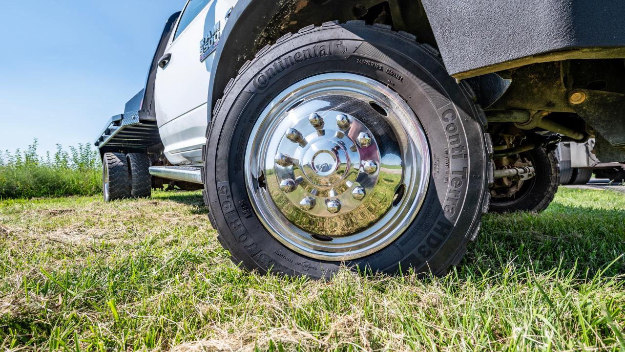 RAM 5500 Regular Cab 4WD DRW 2015