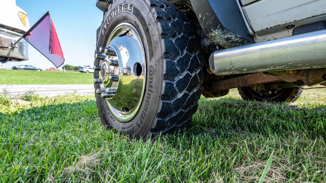 RAM 5500 Regular Cab 4WD DRW 2015