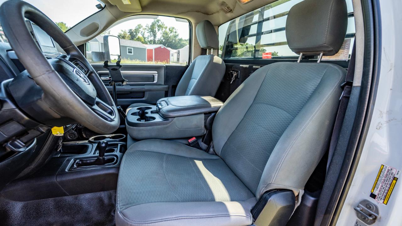 RAM 5500 Regular Cab 4WD DRW 2015