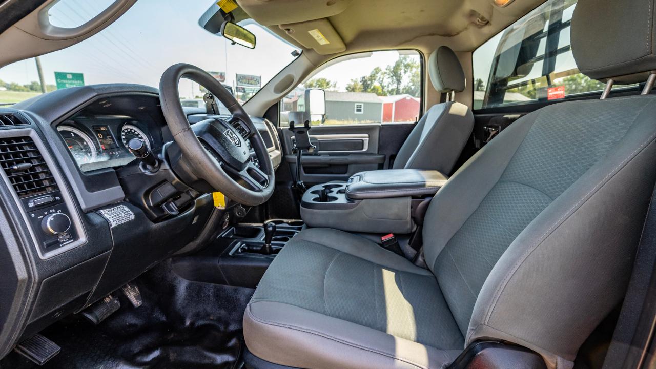 RAM 5500 Regular Cab 4WD DRW 2015