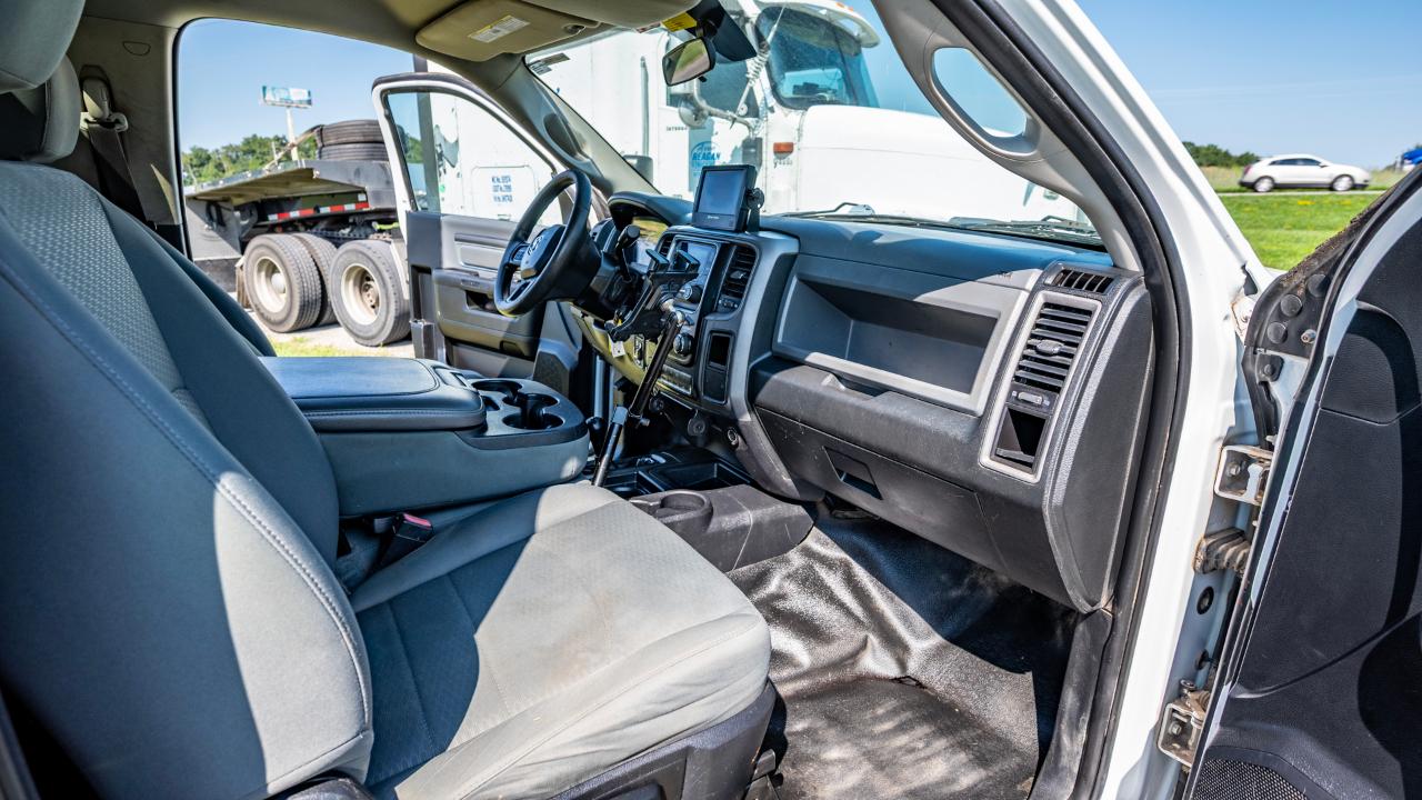 RAM 5500 Regular Cab 4WD DRW 2015