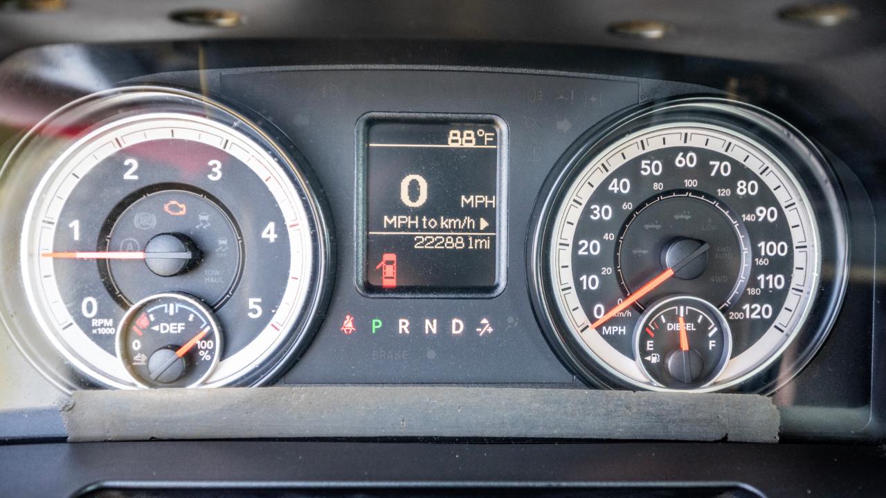 RAM 5500 Regular Cab 4WD DRW 2015