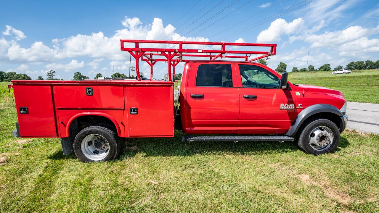 RAM 5500 Crew Cab SWB 2WD DRW 2018
