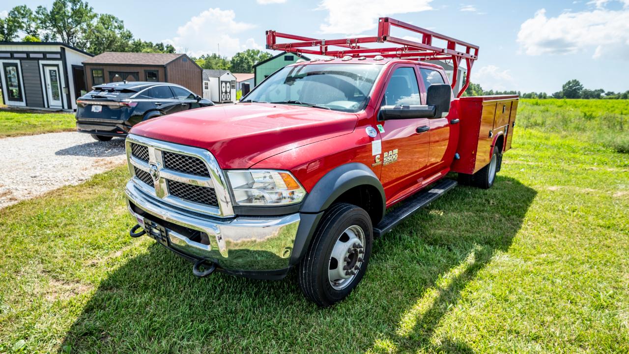 RAM 5500 Crew Cab SWB 2WD DRW 2018