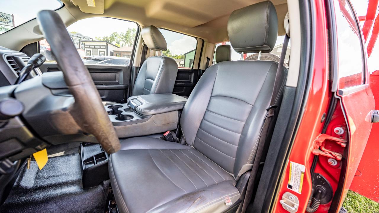 RAM 5500 Crew Cab SWB 2WD DRW 2018