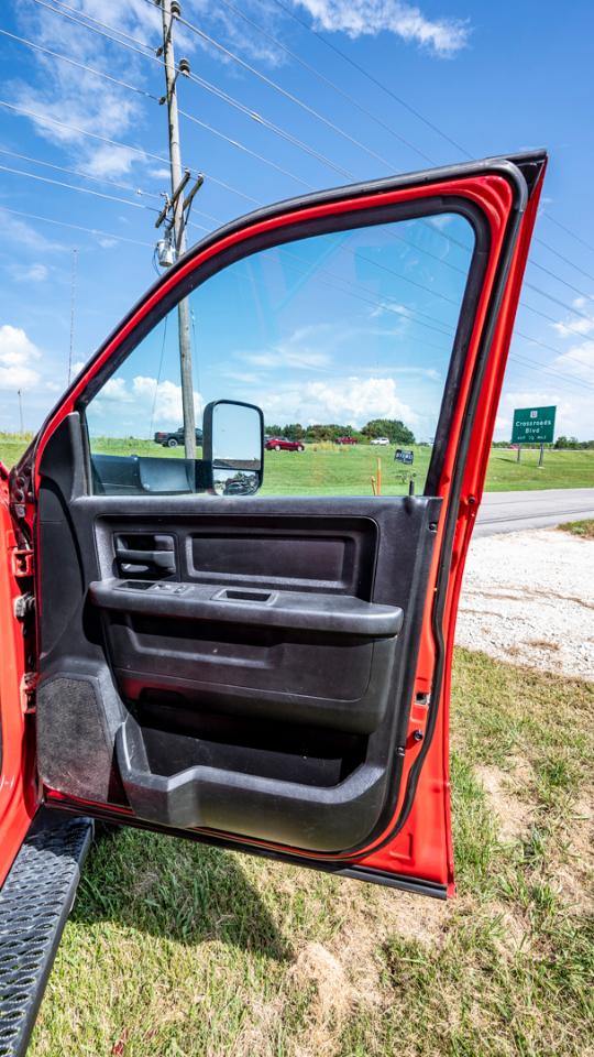 RAM 5500 Crew Cab SWB 2WD DRW 2018
