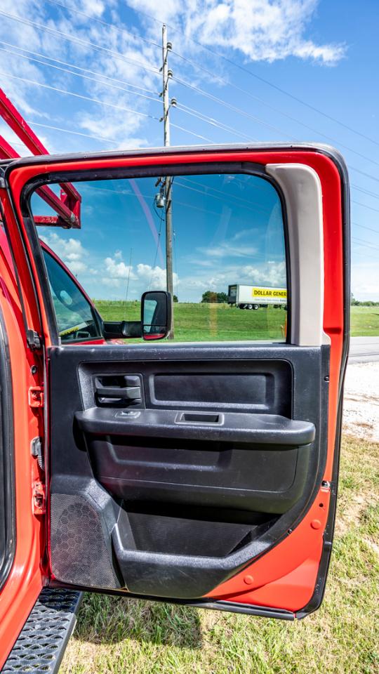 RAM 5500 Crew Cab SWB 2WD DRW 2018