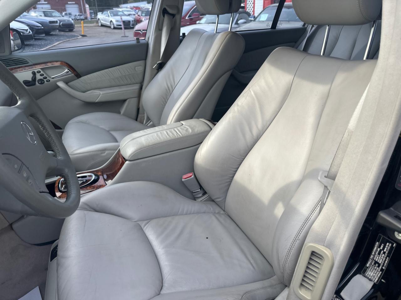 Mercedes-Benz S-Class S500 2005