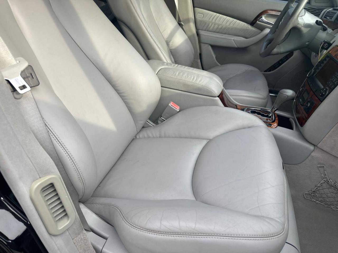 Mercedes-Benz S-Class S500 2005