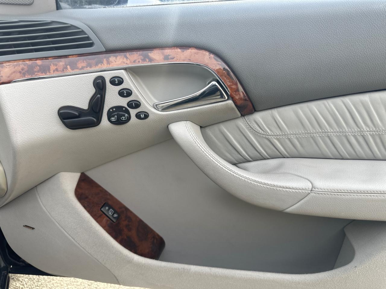 Mercedes-Benz S-Class S500 2005