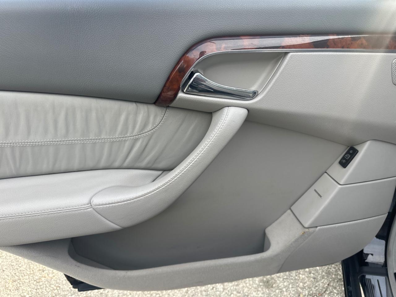 Mercedes-Benz S-Class S500 2005