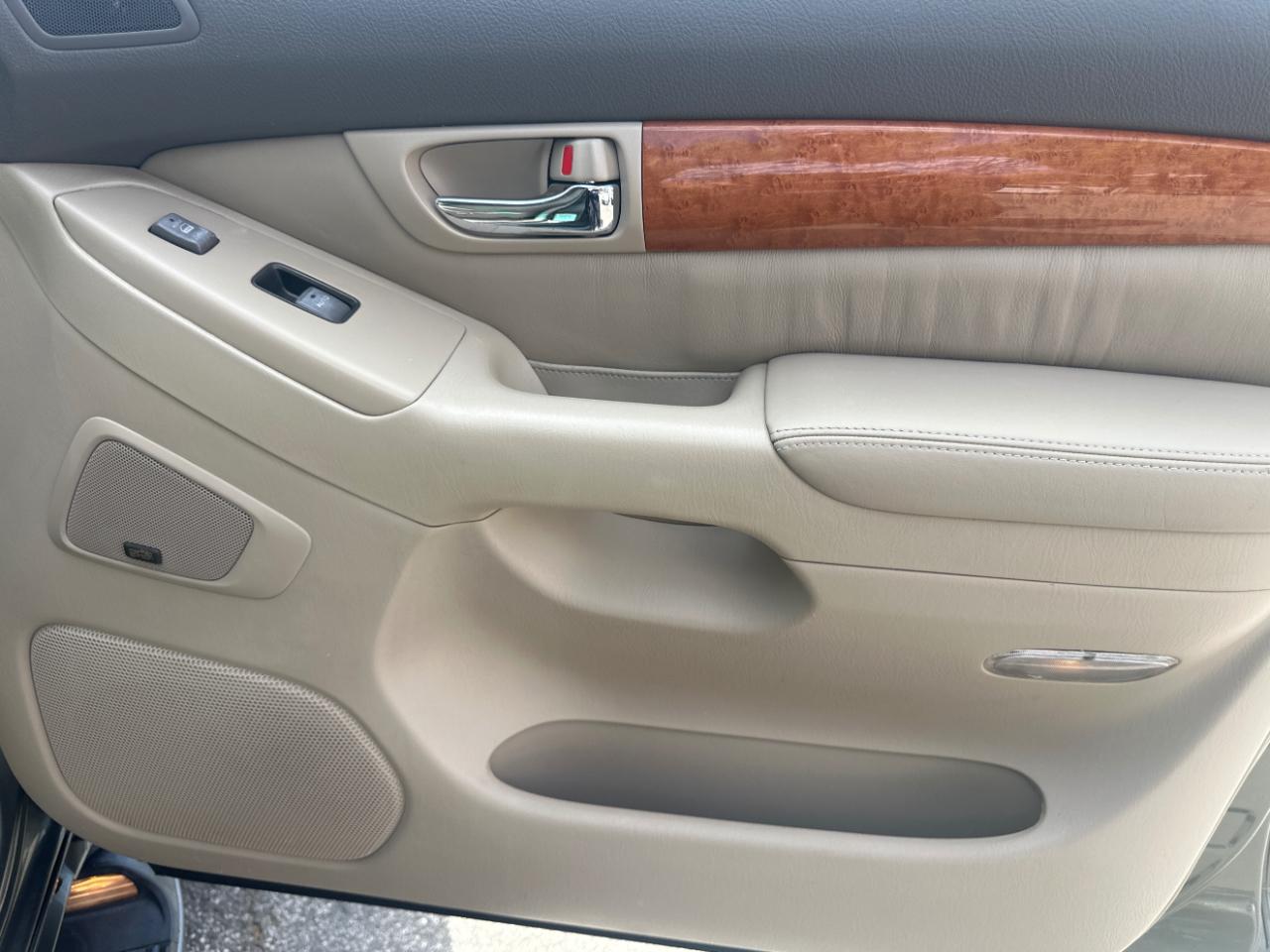 Lexus GX 470 Sport Utility 2006