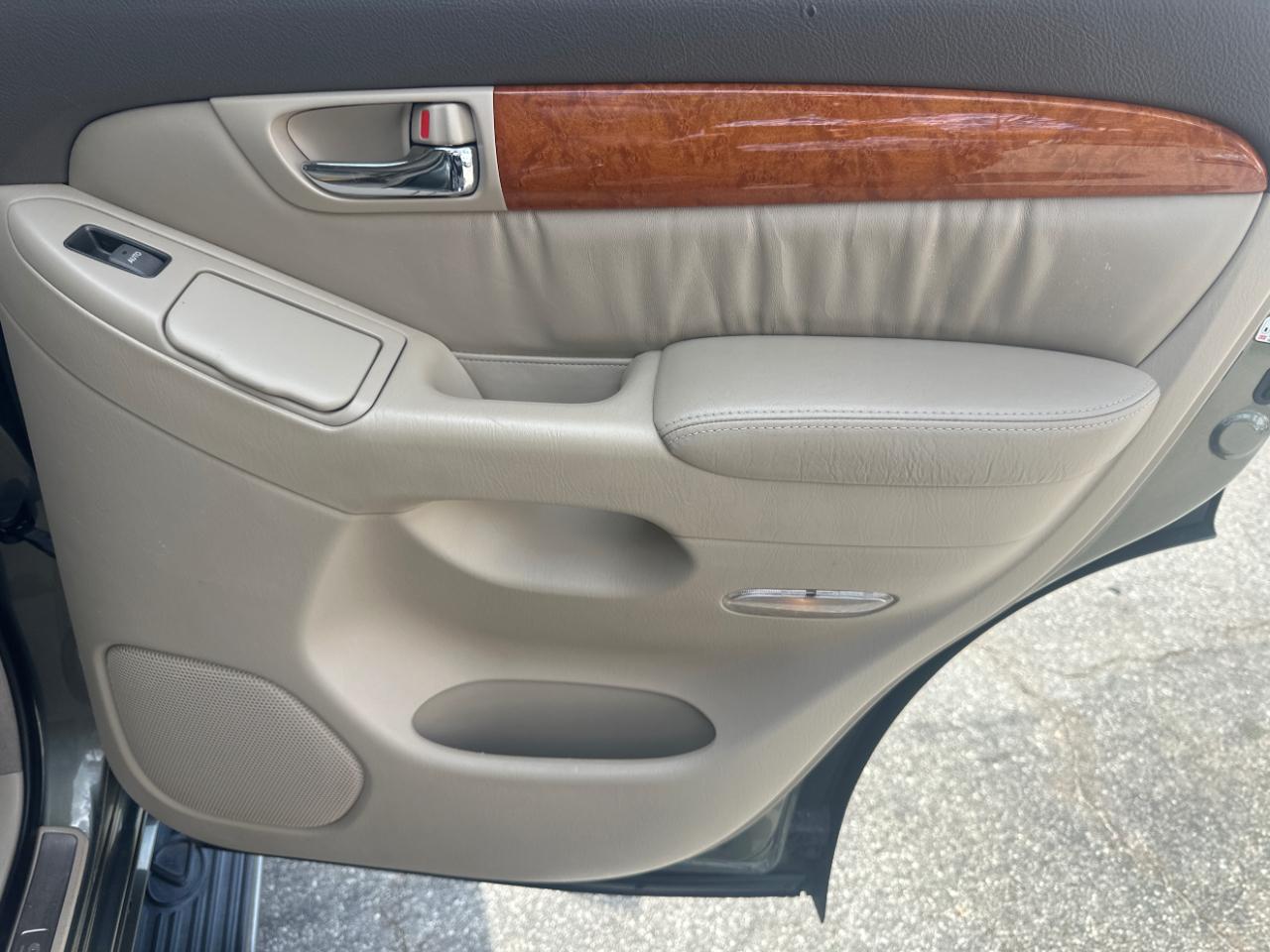 Lexus GX 470 Sport Utility 2006