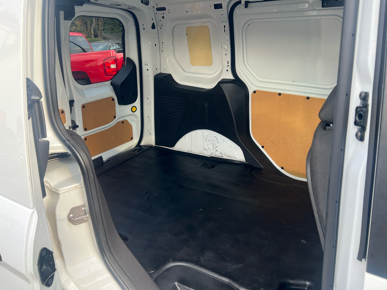 2018 Ford Transit Connect XLT photo 13