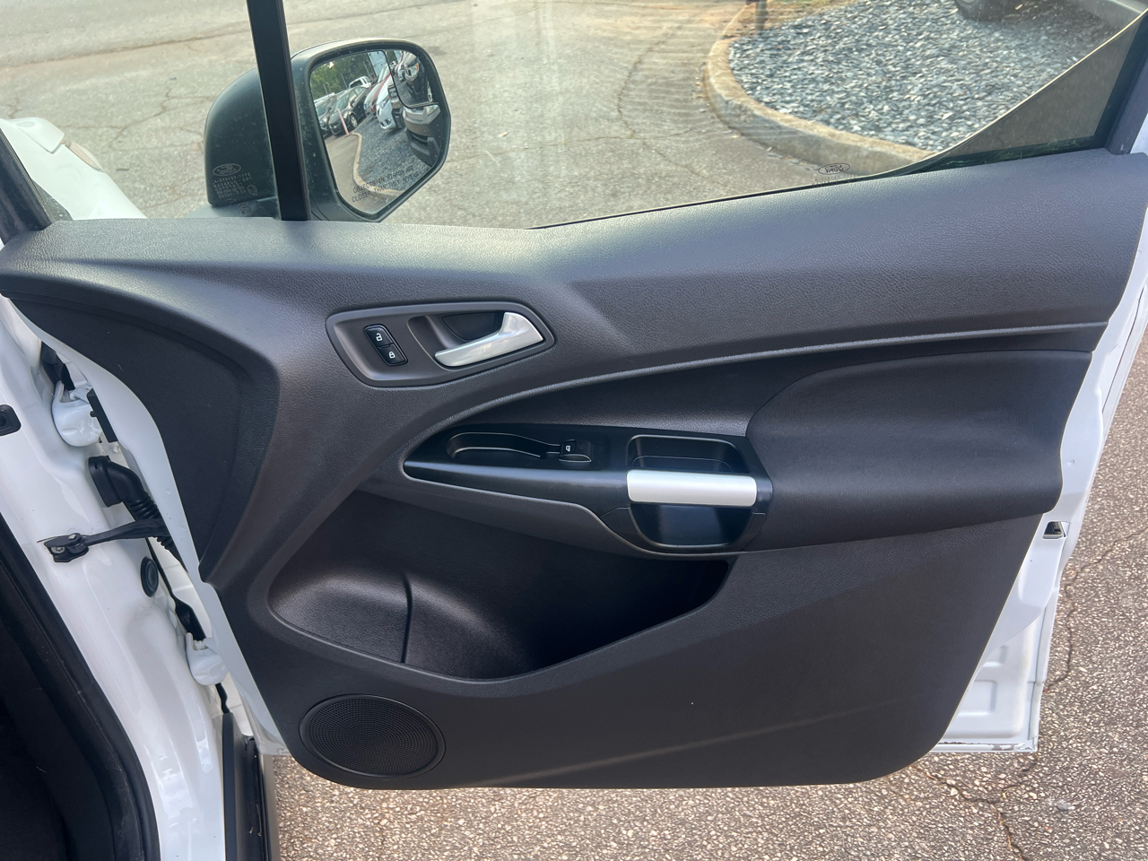 2018 Ford Transit Connect XLT photo 17