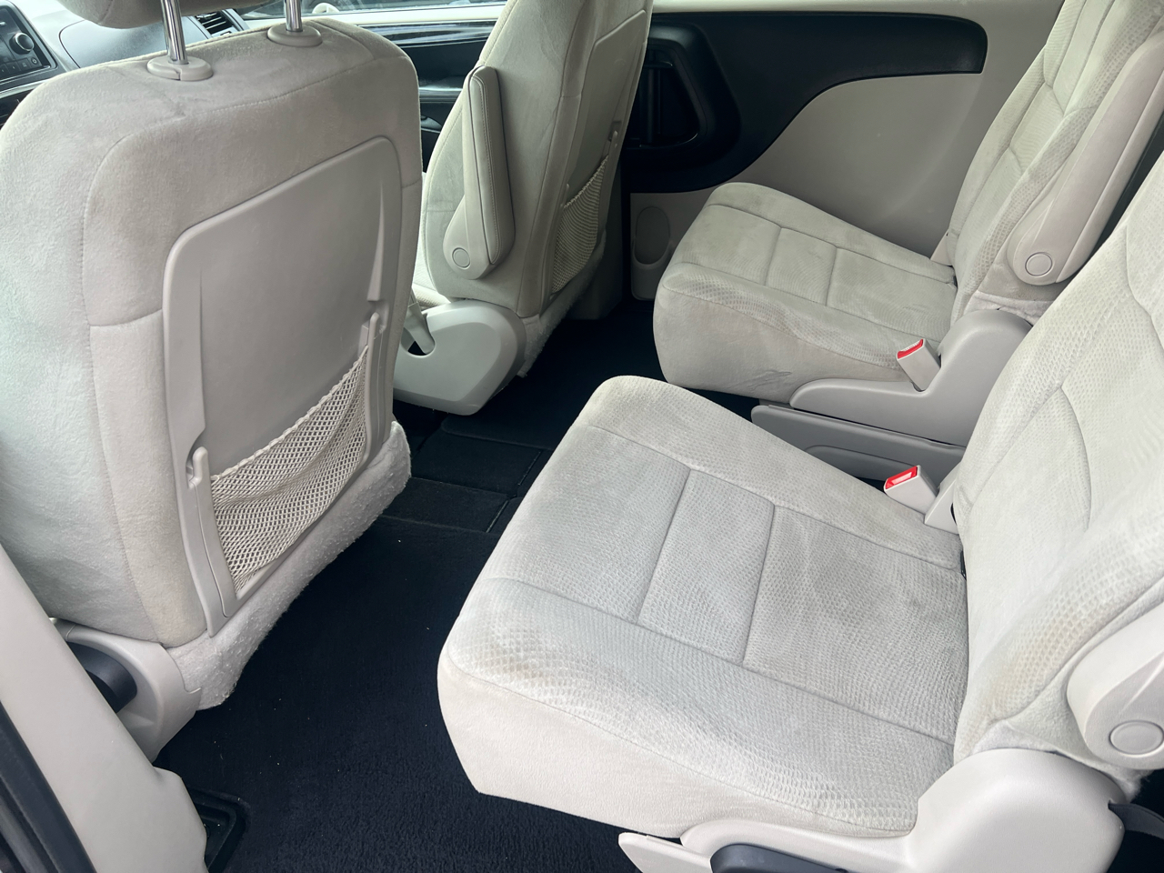 2013 Dodge Grand Caravan SE photo 8