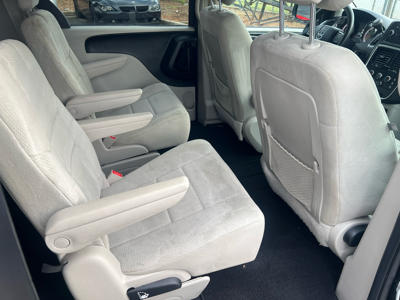 2013 Dodge Grand Caravan SE photo 12