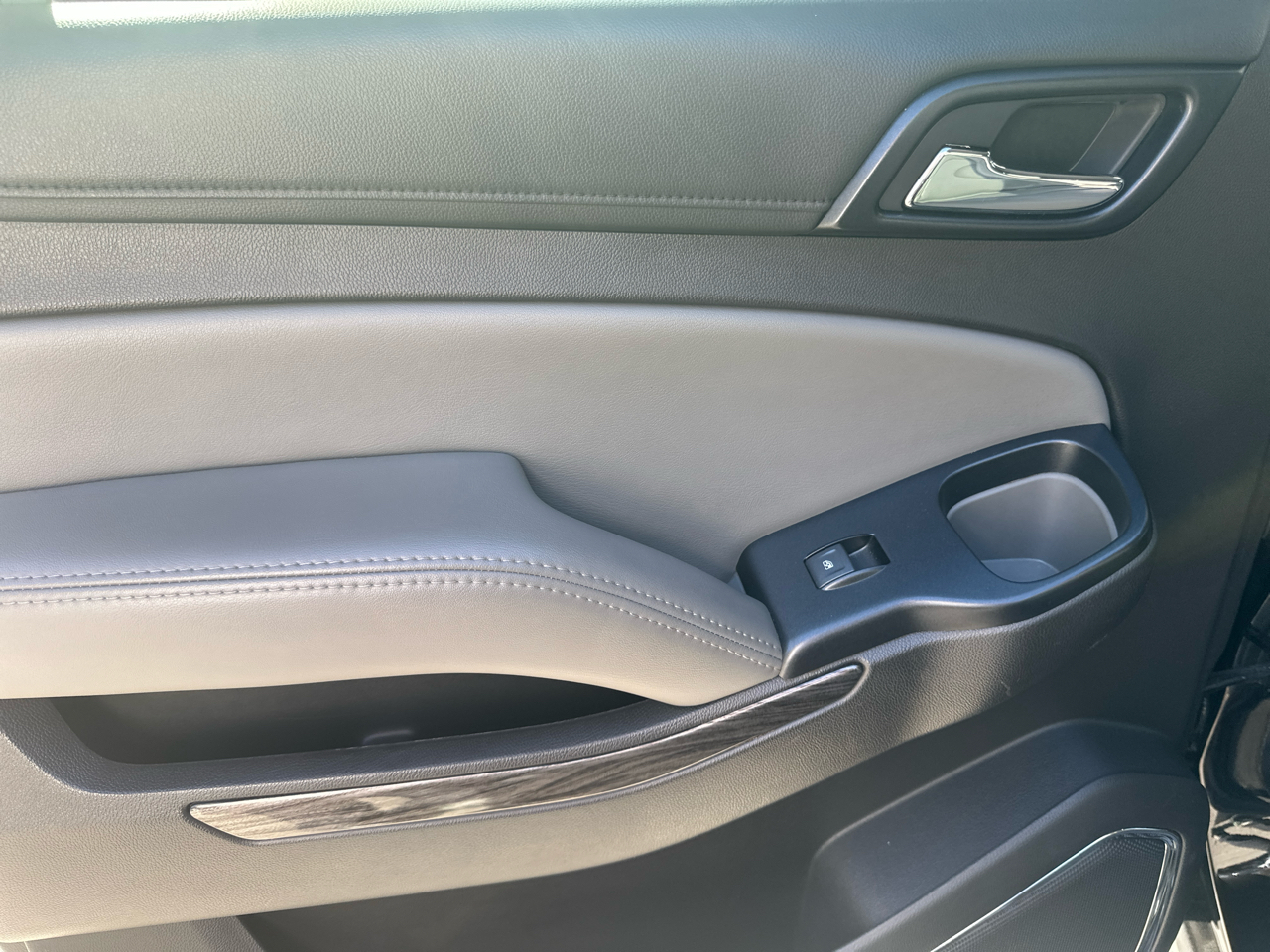 Chevrolet Suburban LT 2WD 2020