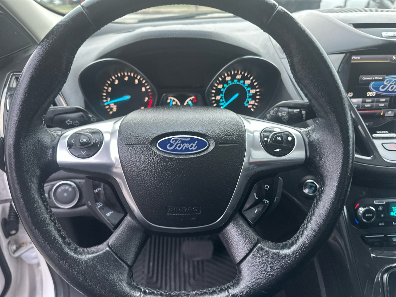 Ford Escape Titanium FWD 2014