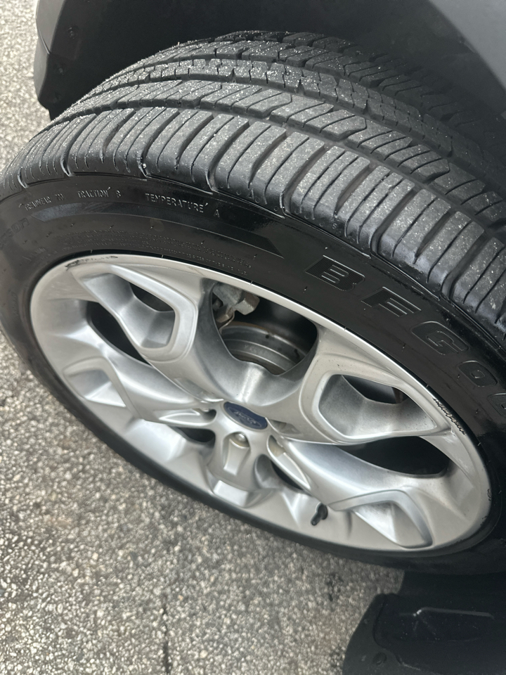 Ford Escape Titanium FWD 2014