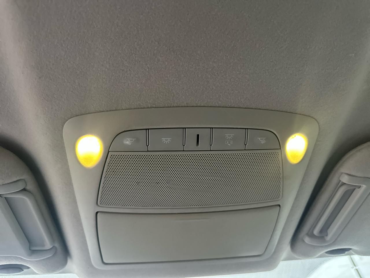 Nissan Sentra FE+ S 2016