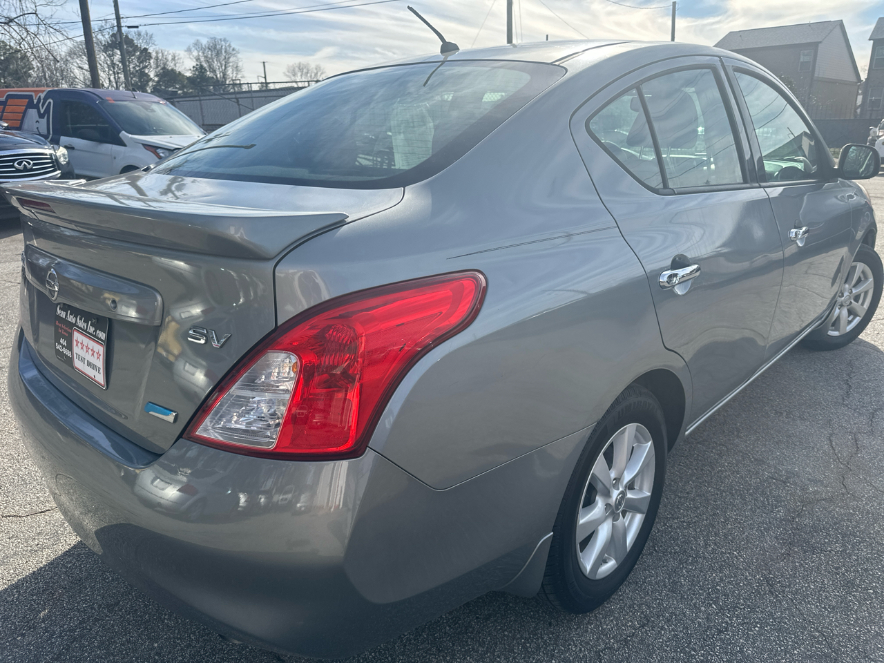 Nissan Versa 1.6 S Plus 2014