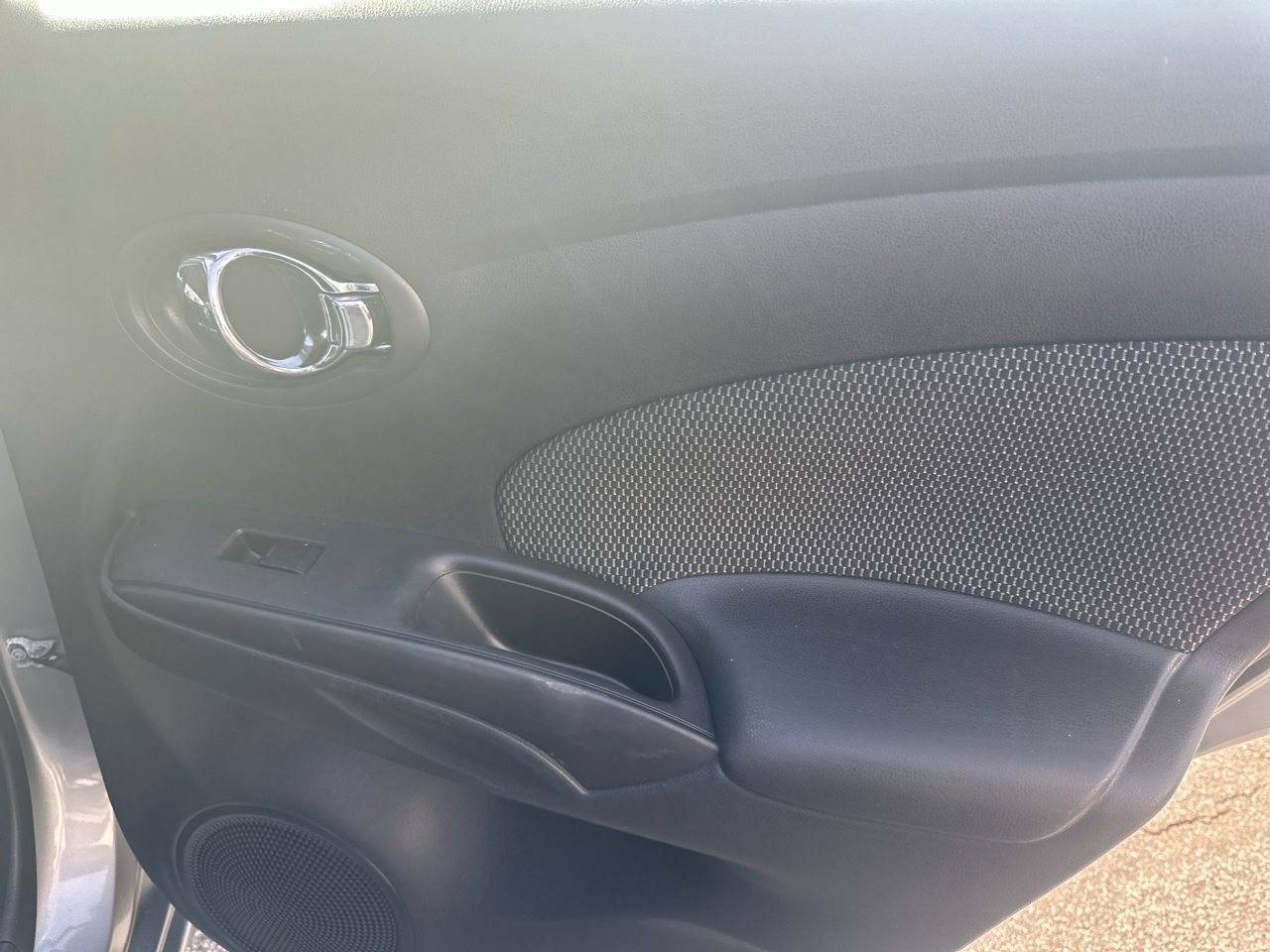 Nissan Versa 1.6 S Plus 2014