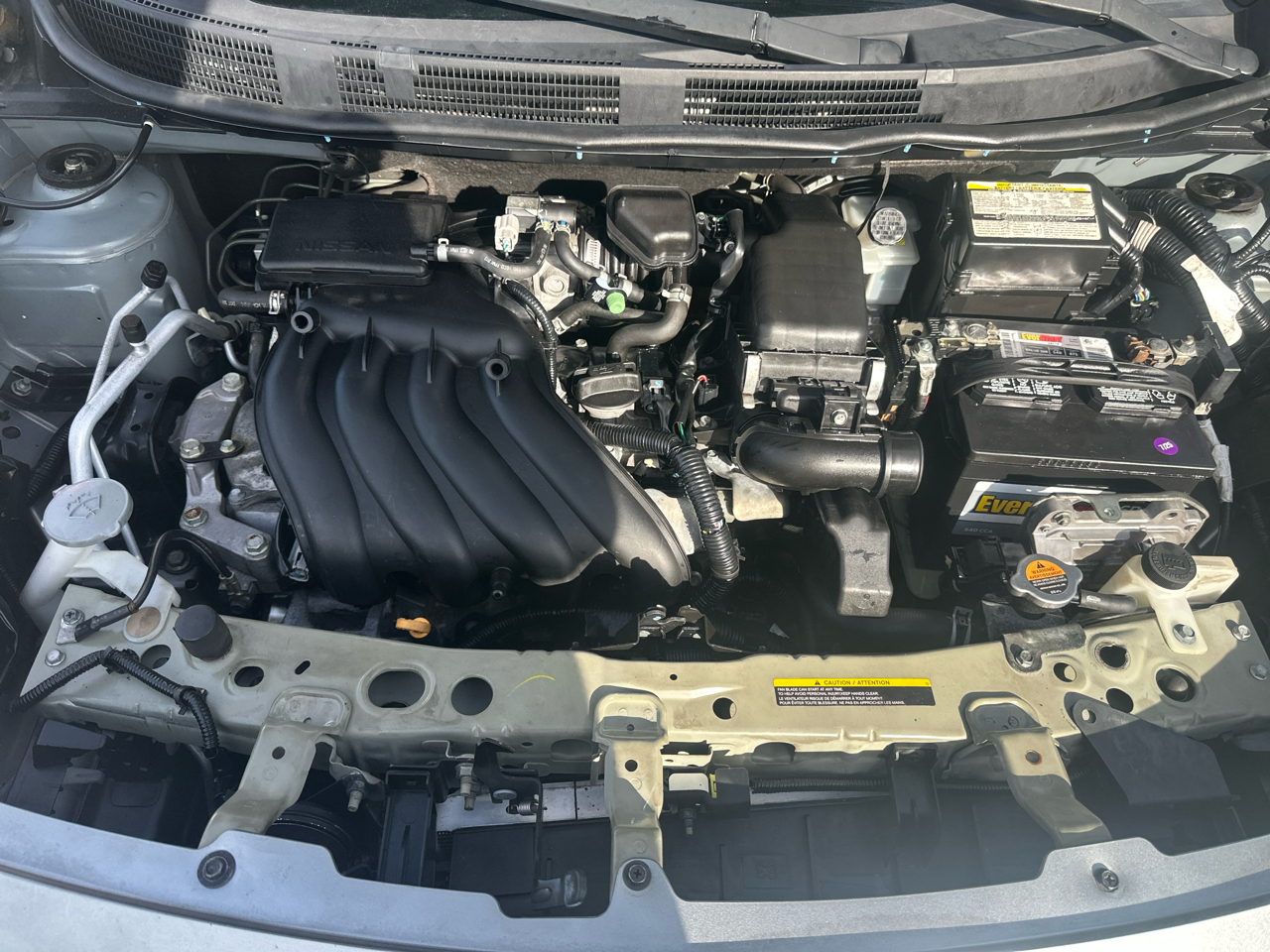 Nissan Versa 1.6 S Plus 2014