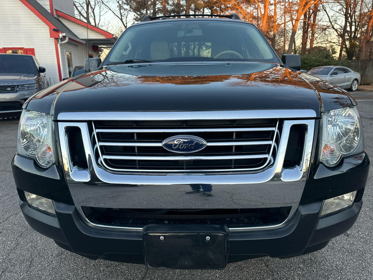 Ford Explorer Sport Trac XLT 4.0L 2WD 2010