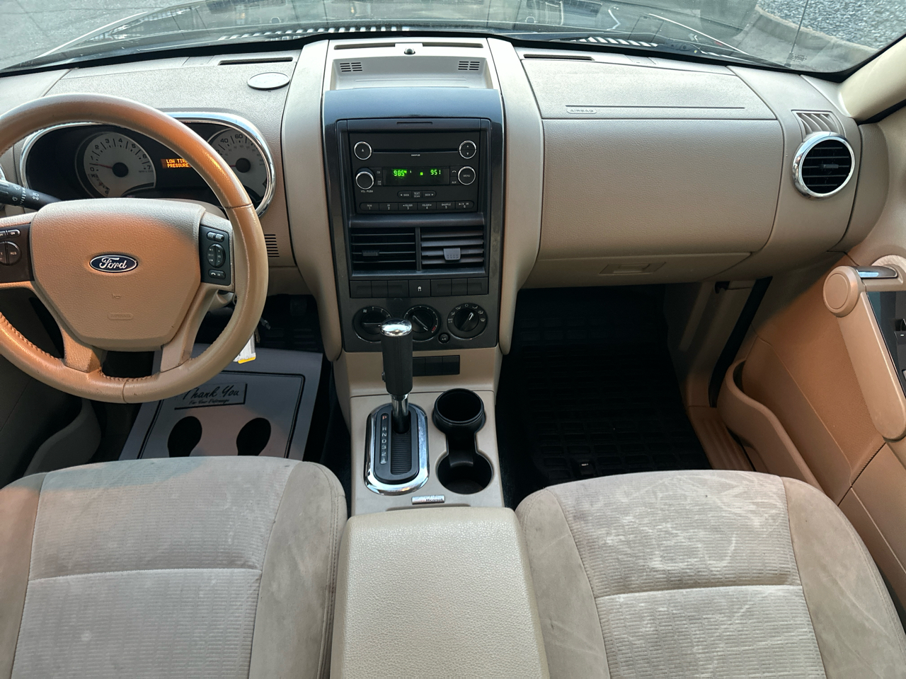 Ford Explorer Sport Trac XLT 4.0L 2WD 2010