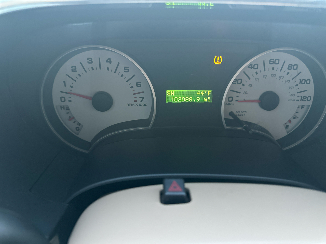 Ford Explorer Sport Trac XLT 4.0L 2WD 2010