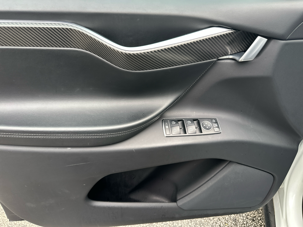 Tesla Model X 90D 2017