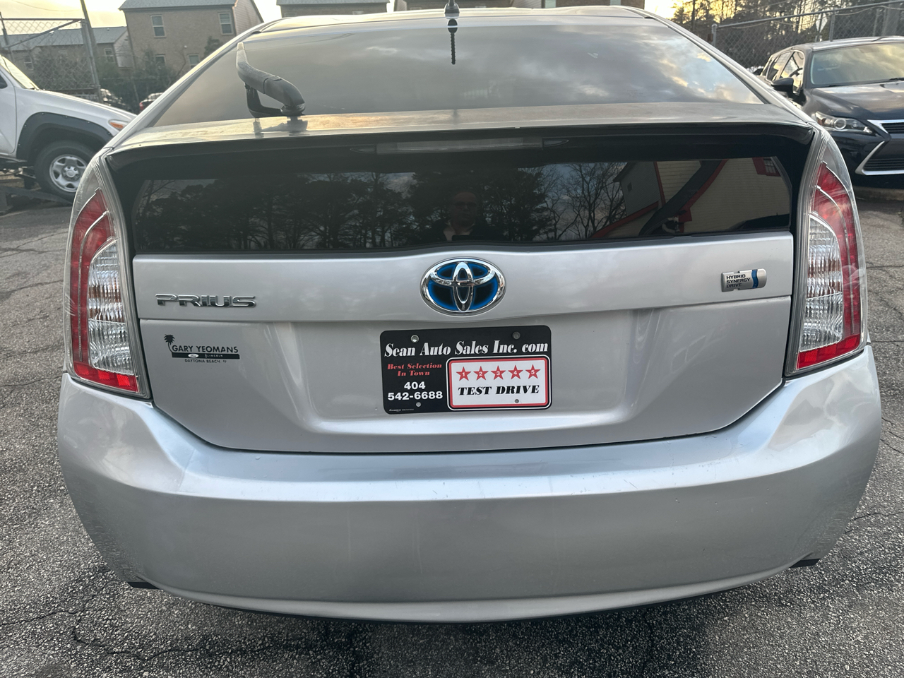 Toyota Prius Prius V 2012