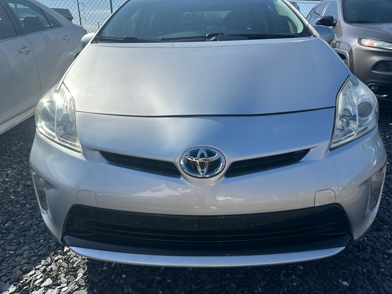 Toyota Prius Prius V 2012
