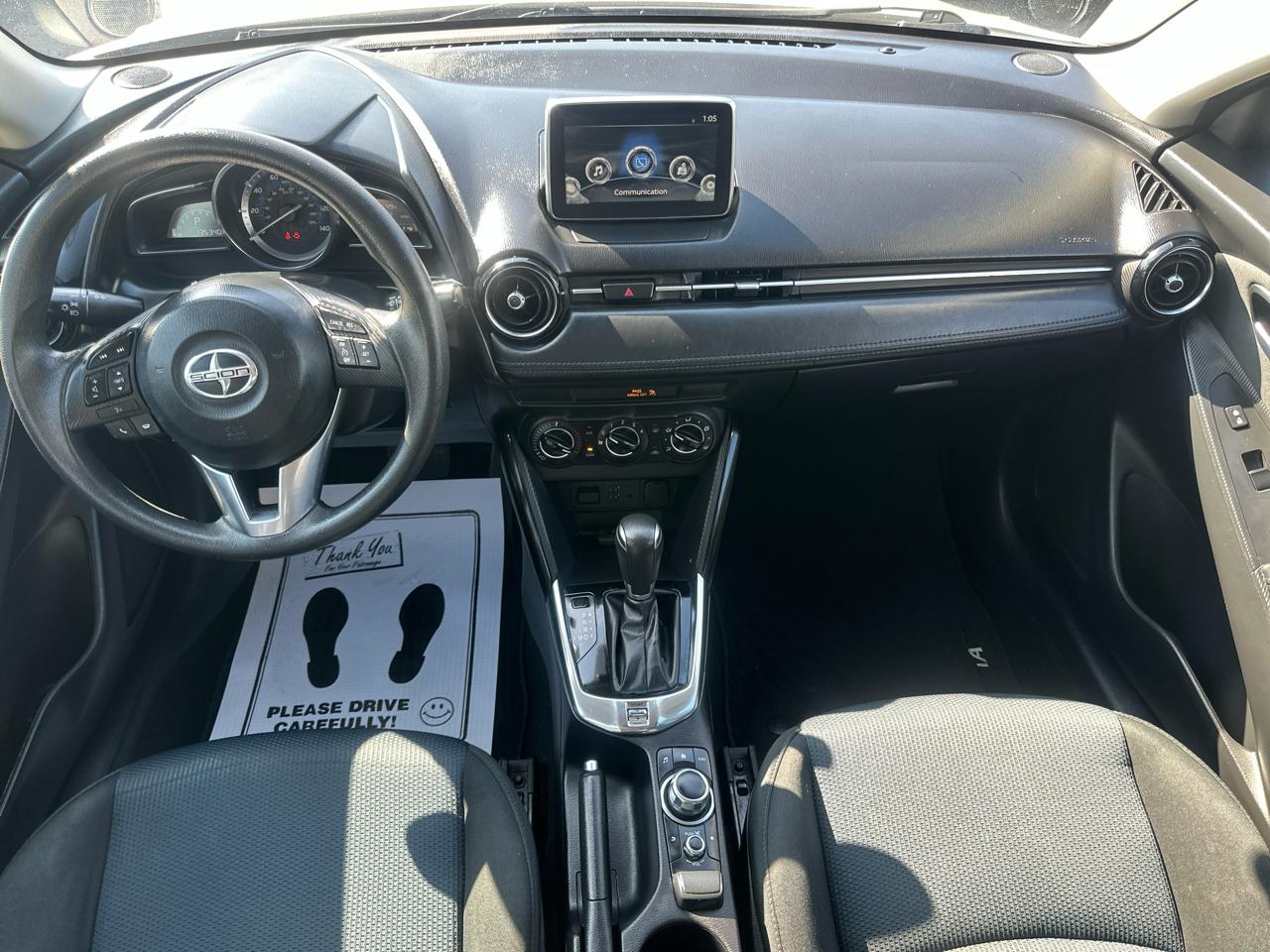Scion iA 6A 2016
