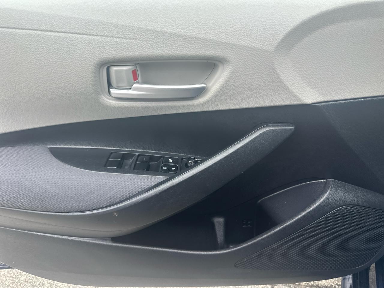 Toyota Corolla LE 2020