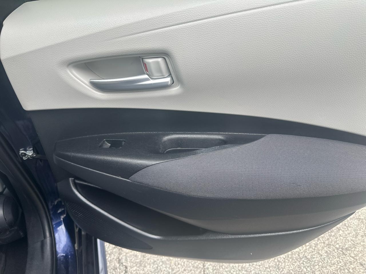 Toyota Corolla LE 2020