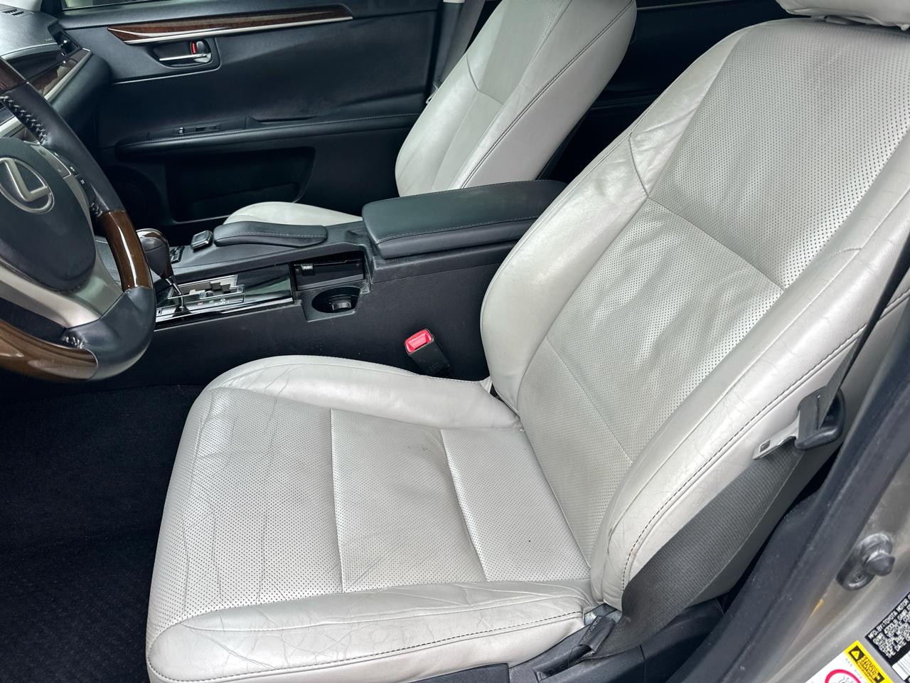 Lexus ES 350 Sedan 2015