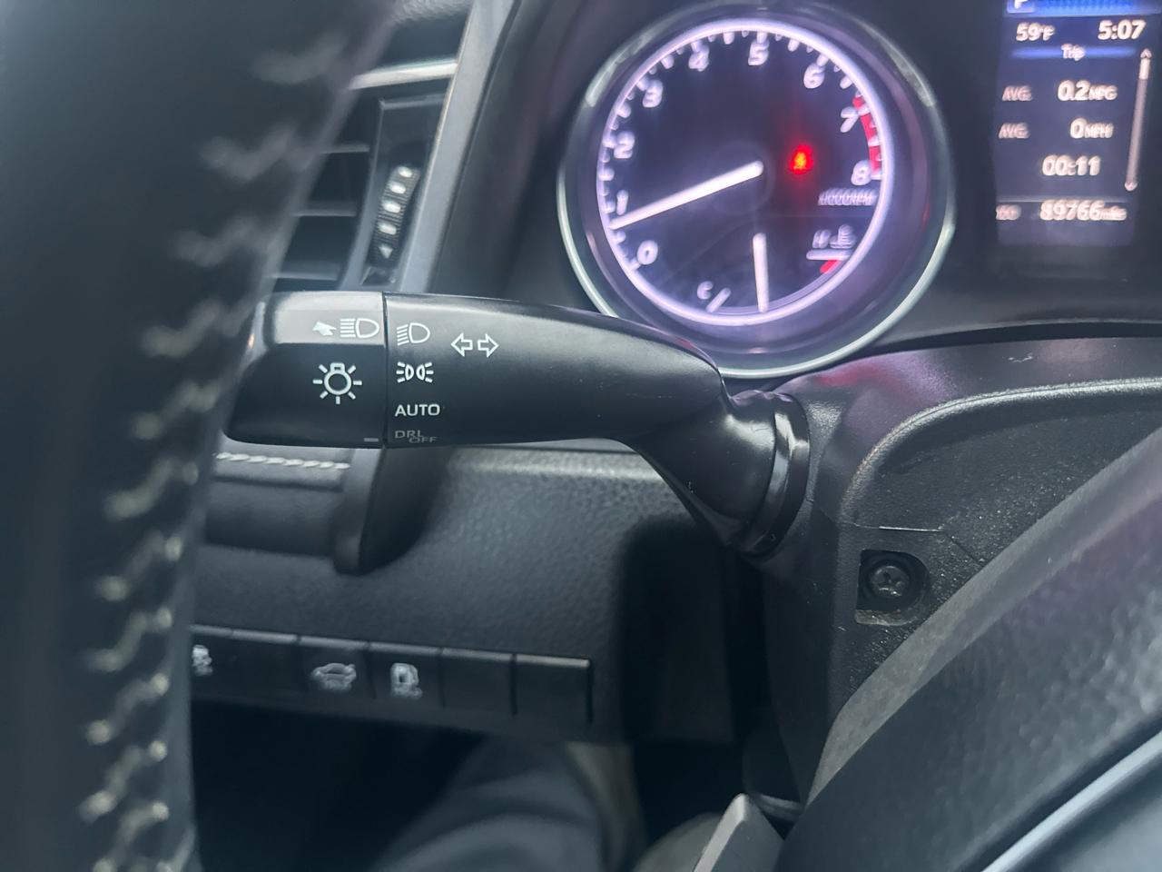 Toyota Camry SE 2020