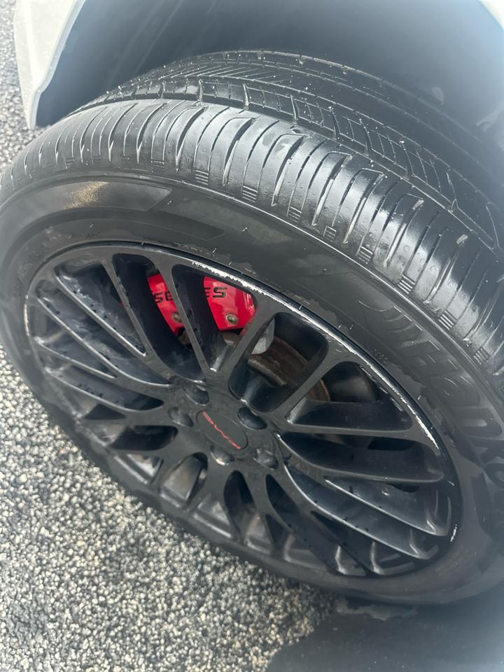 Toyota Camry SE 2020