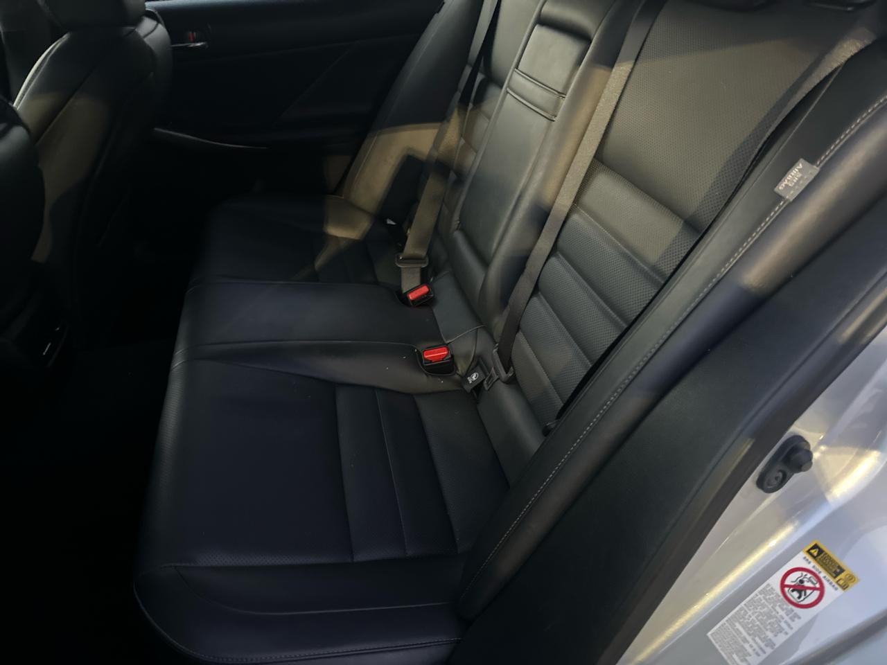 Lexus IS 250 AWD 2015