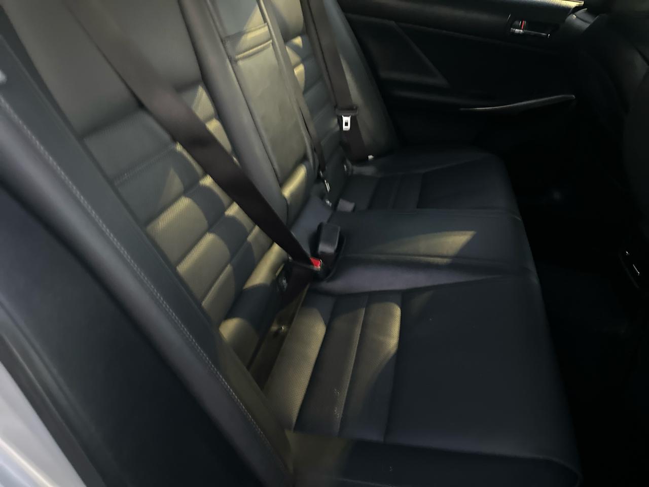 Lexus IS 250 AWD 2015