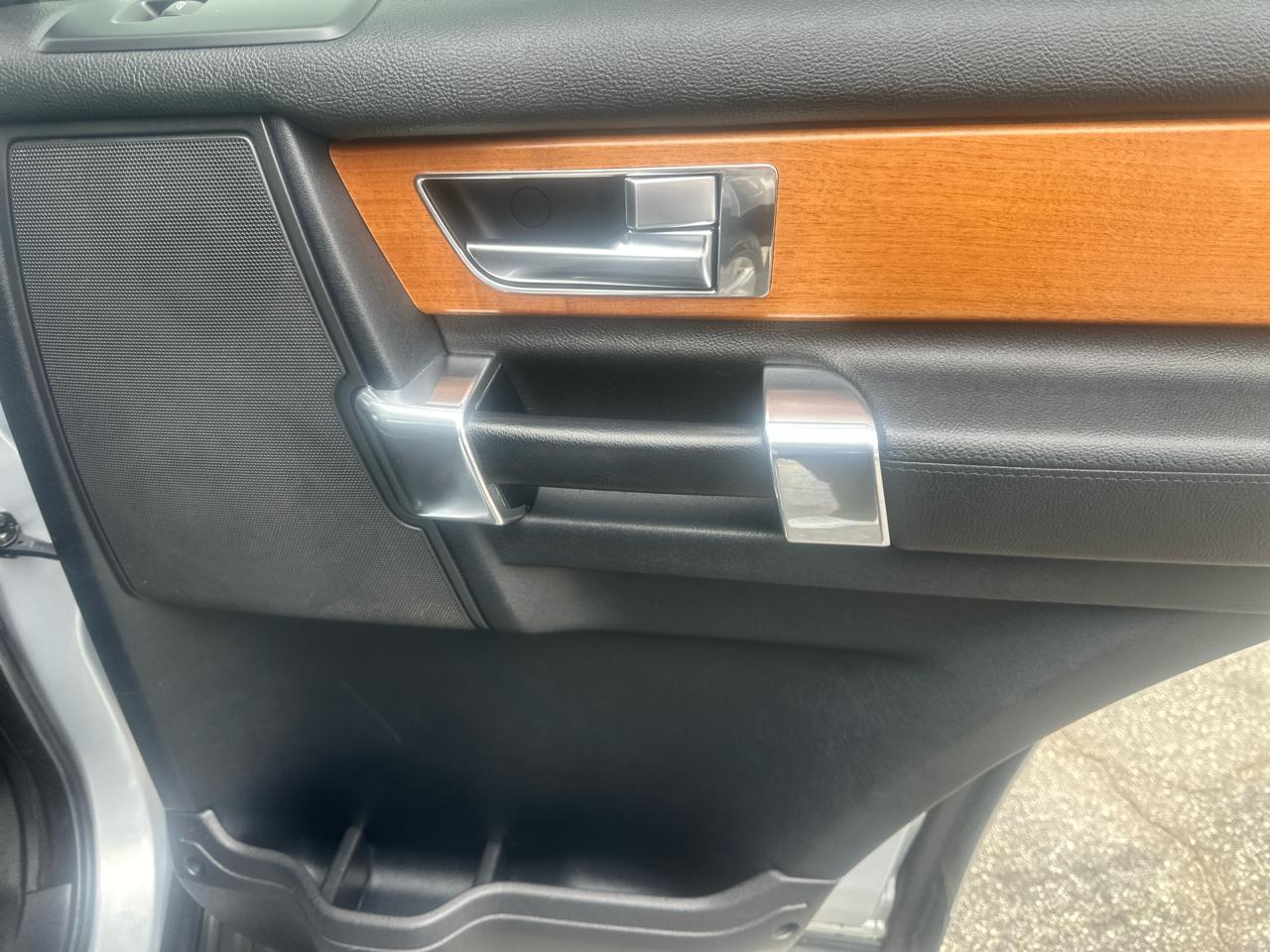 Land Rover LR4 HSE 2015