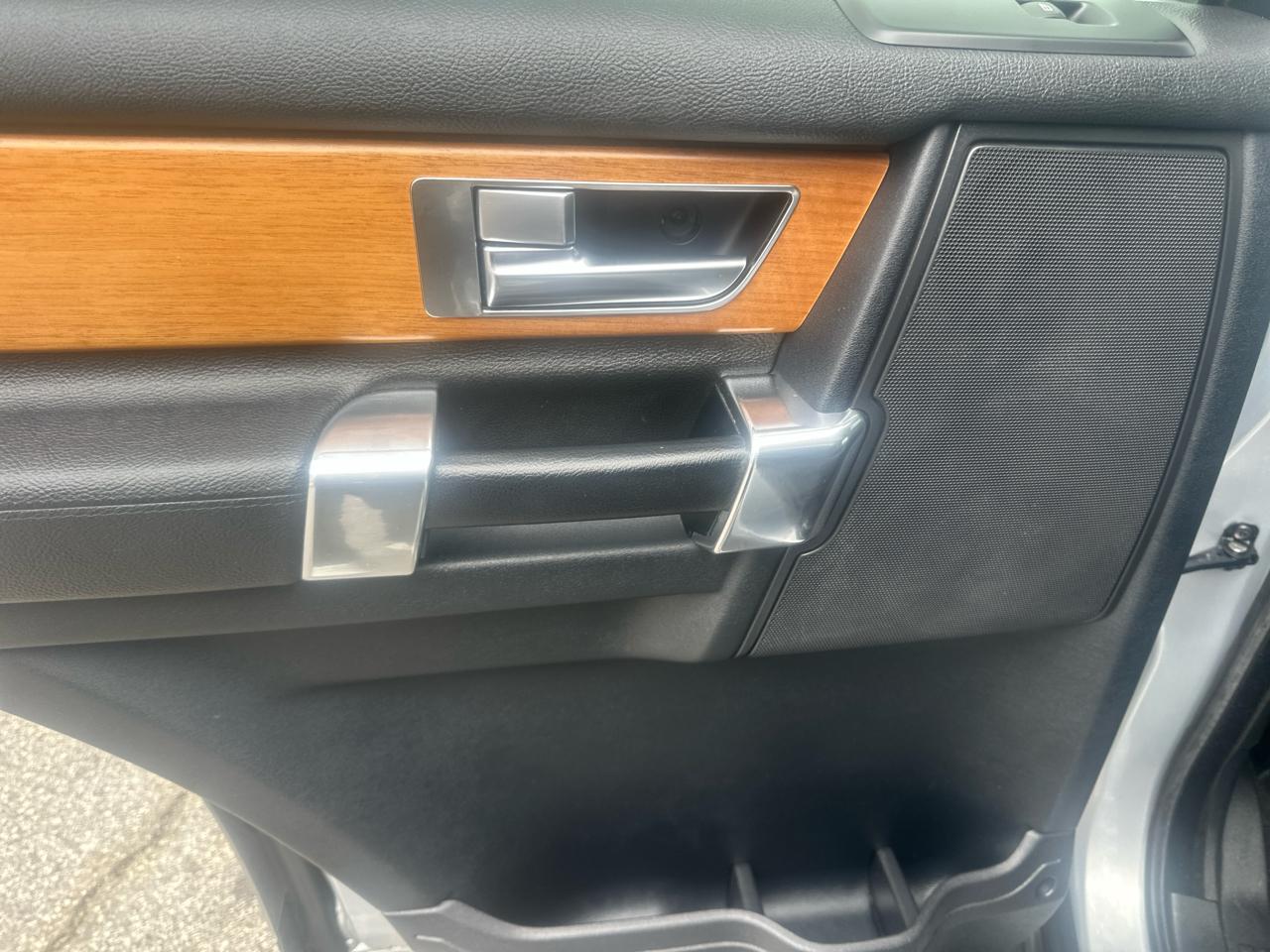 Land Rover LR4 HSE 2015