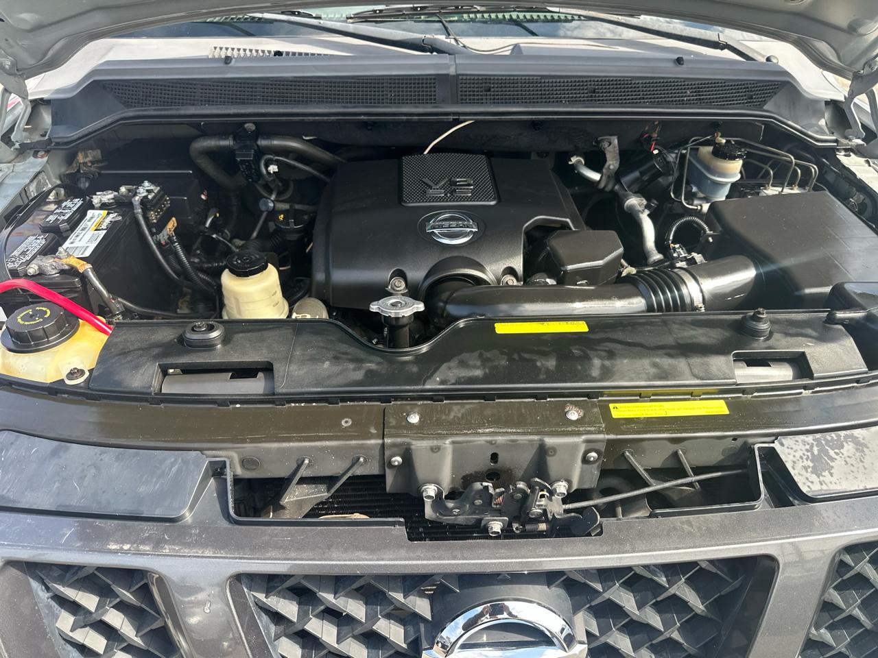 Nissan Titan LE Crew Cab 2WD LWB 2008